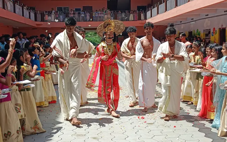 Blossoms on the ground, joy in the air, King Mahabali’s spirit was felt everywhere. With flowers, songs, and hearts so bright, Our Onam celebration was a delightful sight!