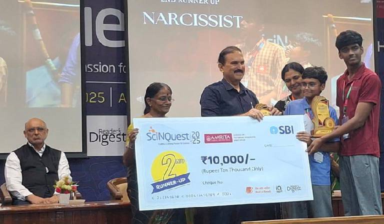 Young Champs Shine Bright: Bag III & IV Places in Amrita Quiz