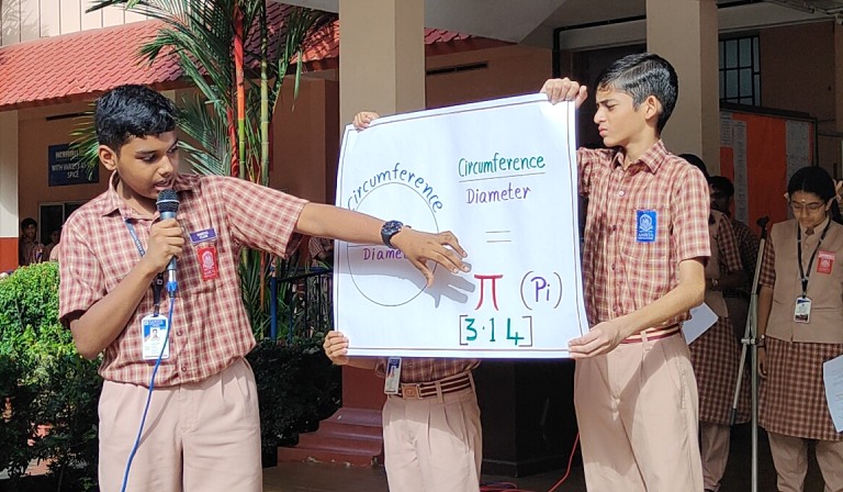pi-π-approximation-day-at-amrita-vidyalayam-ayyanthole