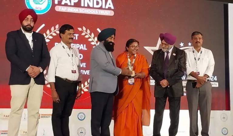 A Moment of Pride: Principal Swamini Sreecharanamrita Prana Receives Prestigious FAP National Award