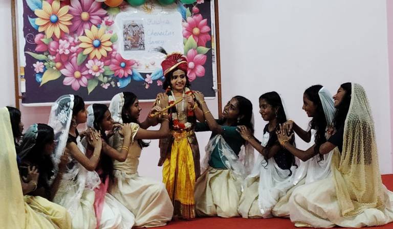 Sree Krishna Jayanthi at Amrita Vidyalayam Pulppally