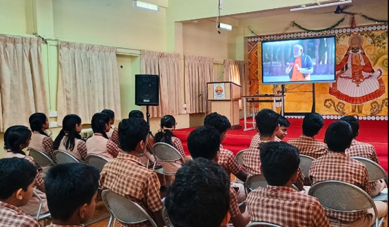 pariksha-pe-charcha-at-amrita-vidyalayam-pathanamthitta