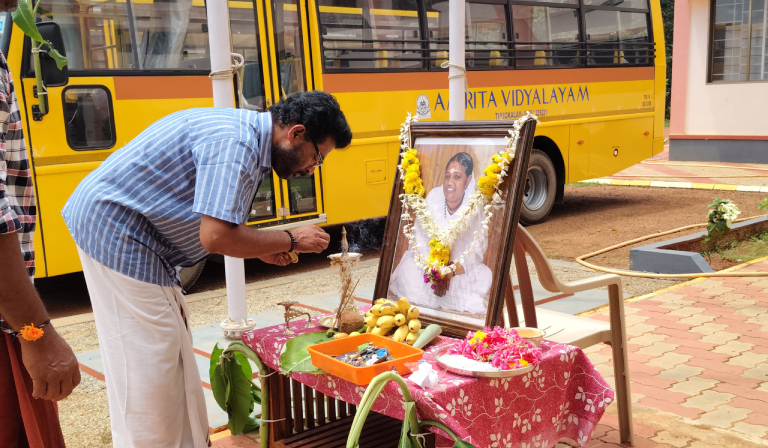 Vijayadashami was celebrated in Amrita Vidyalayam Thuckalay 