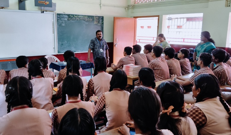 Amrita Vidyalayam in Pathanamthitta organized an Anti-Rabies Awareness Class 
