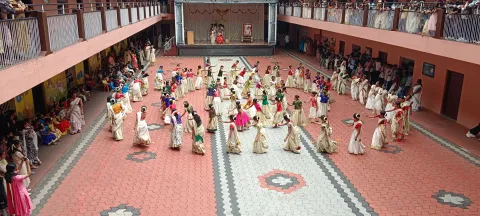 Blossoms on the ground, joy in the air, King Mahabali’s spirit was felt everywhere. With flowers, songs, and hearts so bright, Our Onam celebration was a delightful sight!