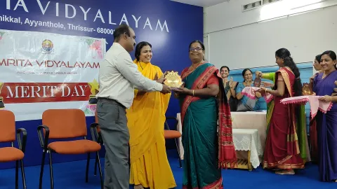 Merit Day 2024 - Ayyanthole 