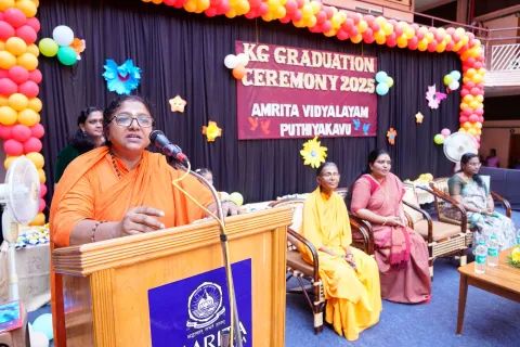 a-heartwarming-graduation