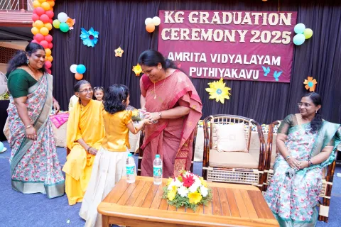 a-heartwarming-graduation