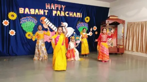 Amrita Vidhyalayam Lucknow celebrates Basant Panchami