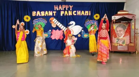 Amrita Vidhyalayam Lucknow celebrates Basant Panchami