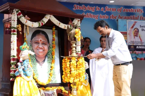 Yoga Is a Journey Of The Self Through The Self To The Self - Haripad