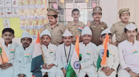 Independence day was celebrated at Amrita Vidyalayam, Thuckalay