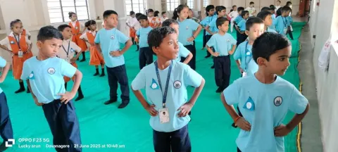 International Yoga Day celebrates at Amrita Vidyalayam, Davanagere 
