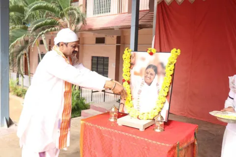 International Yoga Day celebrates at Amrita Vidyalayam, Davanagere 