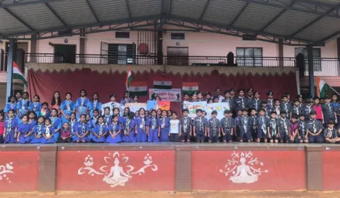 Amrita Vidyalayam, Davanagere Scouts and Guides Pay Heartfelt Tribute on Kargil Vijay Diwas       