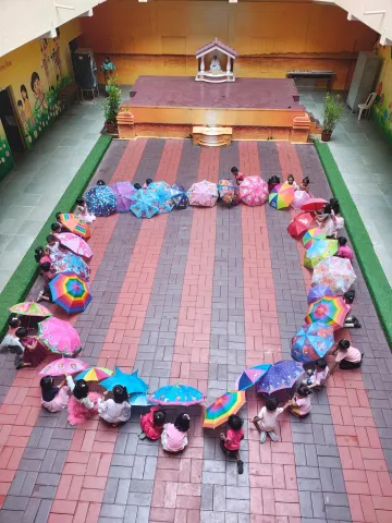 Amrita Vidyalayam Kozhikode Joyfully celebrated Umbrella day and Pink day - 2025