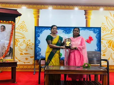 mrita Vidyalayam, Kuthuparamba celebrated National Reading Day 